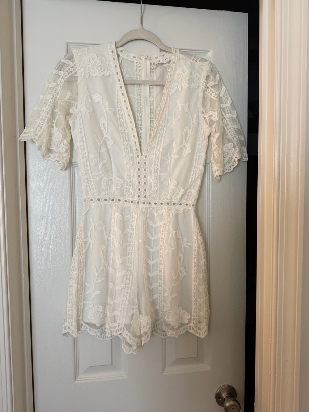 Socialite Cream Lace Romper with Floral Embroidery